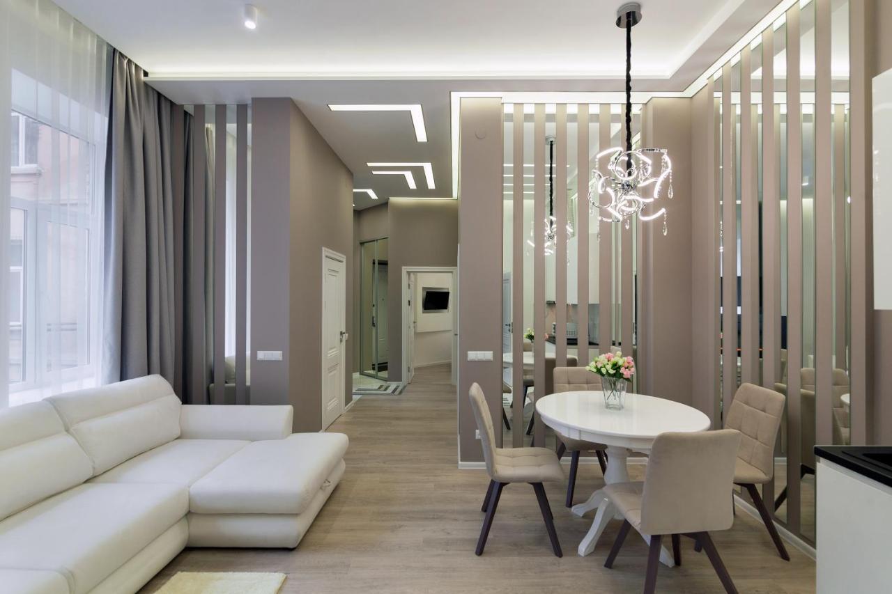 Royal Stylish Apartment In The Old City Lviv Exterior photo